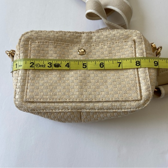 Altar’d State Cream Woven Crossbody Purse - EUC - Picture 4 of 8